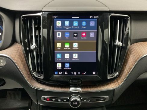 Used 2023 Volvo XC60 B5 Plus w/ Climate Package image 17