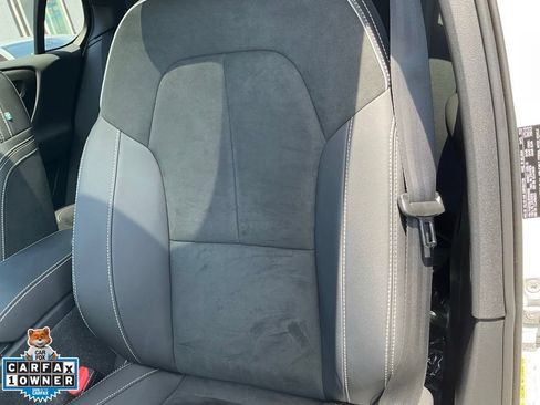 Used 2023 Volvo C40 P8 Recharge Plus w/ Protection Package Premier AWD/4WD image 19