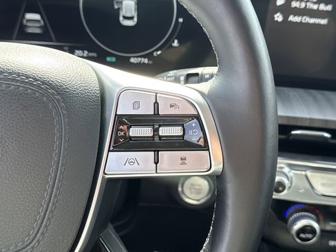 Certified 2024 Kia Telluride SX Prestige image 26