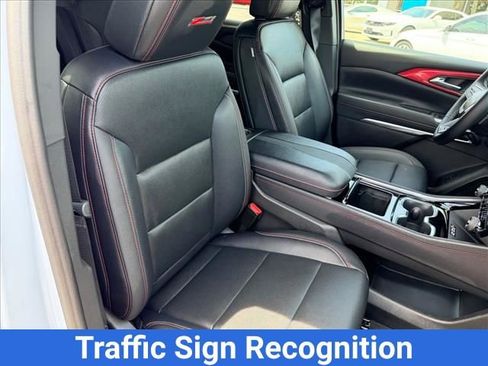 New 2026 Chevrolet Traverse Z71 w/ Driver Confidence Package AWD/4WD image 15