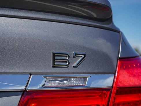 Used 2012 BMW ALPINA B7 image 16