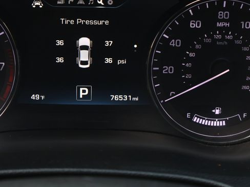 Used 2015 Hyundai Genesis 3.8 w/ Option Group 03 image 3