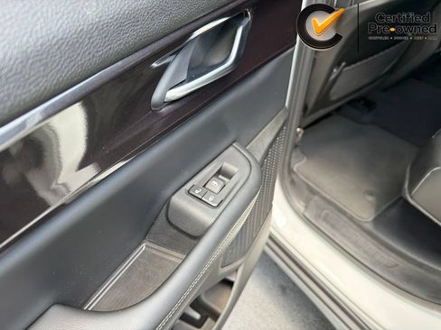 Certified 2023 Jeep Grand Cherokee Altitude AWD/4WD image 34
