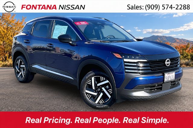 Used 2026 Nissan Kicks SV FWD image 1