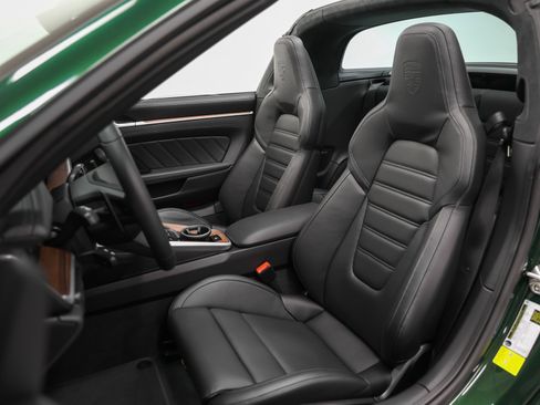 New 2026 Porsche 911 Targa 4S image 5