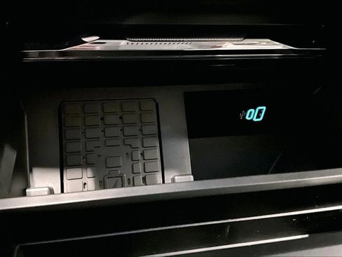 Used 2026 Ford F450 Lariat image 31