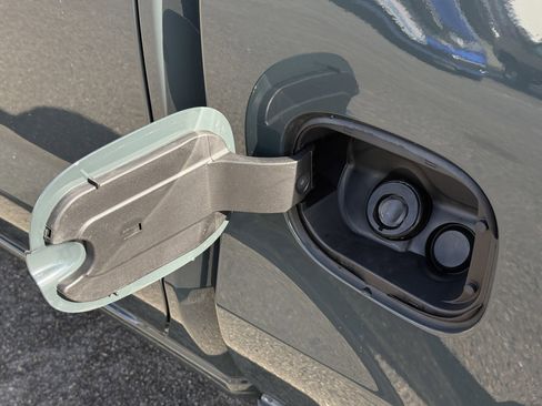 New 2026 Chevrolet Silverado 1500 LT w/ All Star Edition Plus image 36