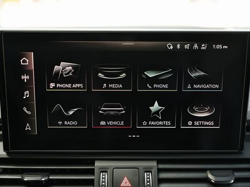 Used 2024 Audi SQ5 Premium Plus w/ Premium Plus Package image 35