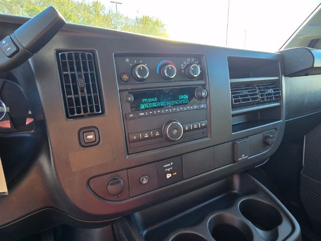 Used 2025 GMC Savana 2500 w/ Driver Convenience Package RWD image 16