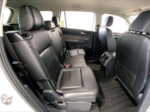 Used 2022 Volkswagen Atlas SE w/ Black Wheel Package AWD/4WD image 25