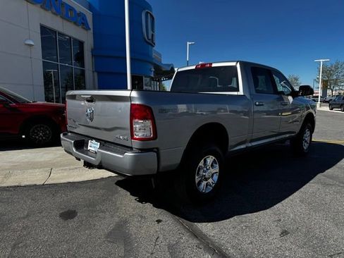 Used 2022 RAM 2500 Big Horn w/ Level A Equipment Group AWD/4WD image 5