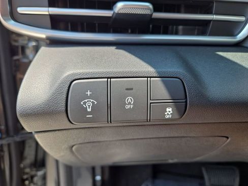 New 2026 Hyundai Elantra SE FWD image 18