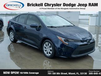 Used 2023 Toyota Corolla LE video 3