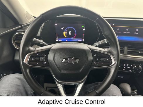 Used 2025 Chevrolet Trax ACTIV w/ Driver Confidence Package image 37