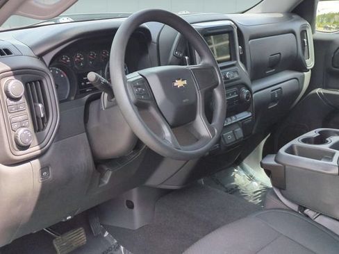 Used 2019 Chevrolet Silverado 1500 Custom w/ Custom Value Package AWD/4WD image 11