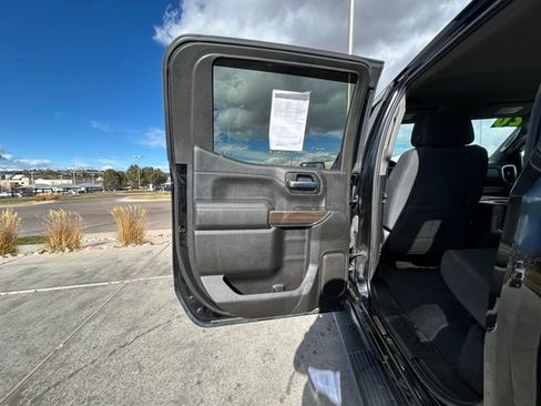 Used 2020 Chevrolet Silverado 1500 LT Trail Boss image 14