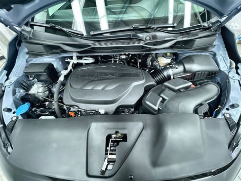 New 2026 Honda Odyssey Elite image 11