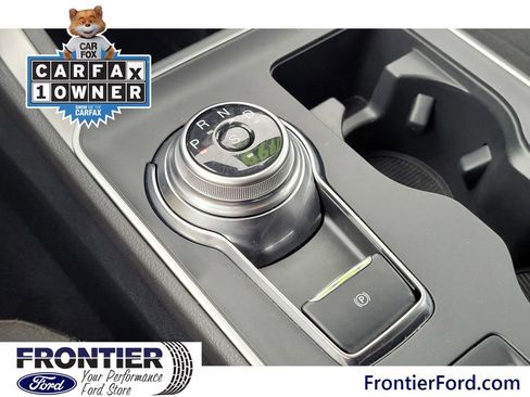 Used 2024 Ford Edge SE w/ Black Appearance Package image 25