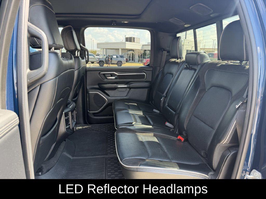 Used 2024 RAM 1500 Laramie AWD/4WD image 35