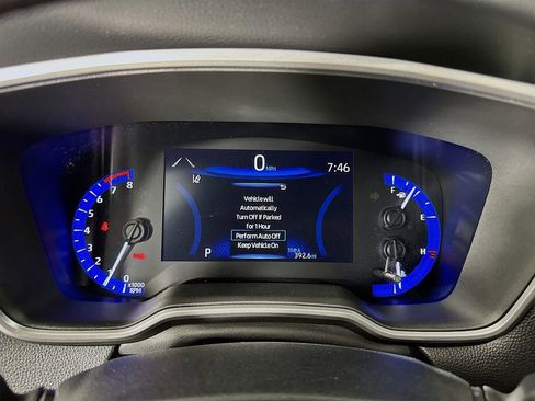 Used 2022 Toyota Corolla Cross XLE image 18