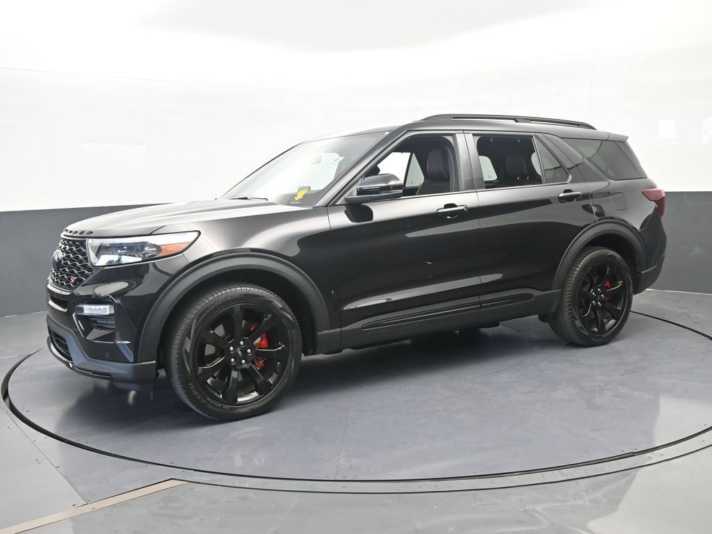 Used 2024 Ford Explorer ST w/ Equipment Group 401A AWD/4WD image 2