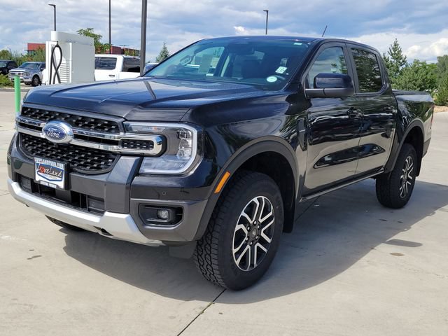 New 2026 Ford Ranger Lariat w/ FX4 Off-Road Package AWD/4WD image 4