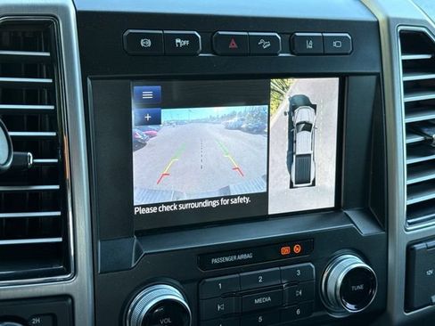 Used 2020 Ford F450 Platinum w/ FX4 Off-Road Package AWD/4WD image 24