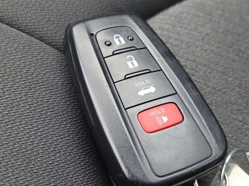 Used 2023 Toyota Camry LE w/ Convenience Package image 32