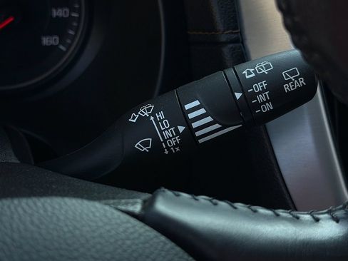 Used 2019 GMC Terrain SLT FWD image 21