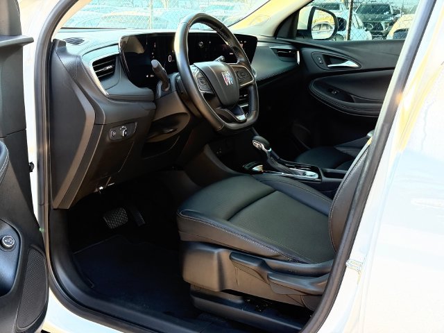 Certified 2024 Buick Encore GX Sport Touring FWD image 13