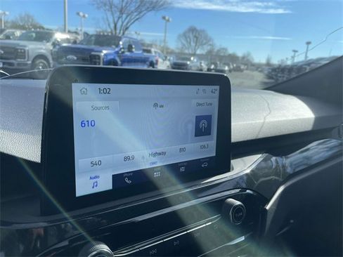 Used 2023 Ford Escape ST-Line w/ Equipment Group 301A image 18