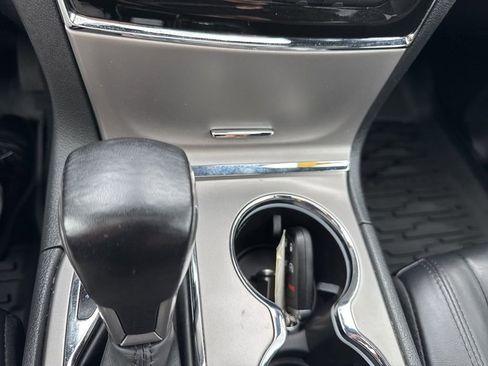 Used 2021 Jeep Grand Cherokee Limited image 28