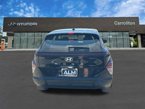 New 2026 Hyundai Kona SE FWD image 7
