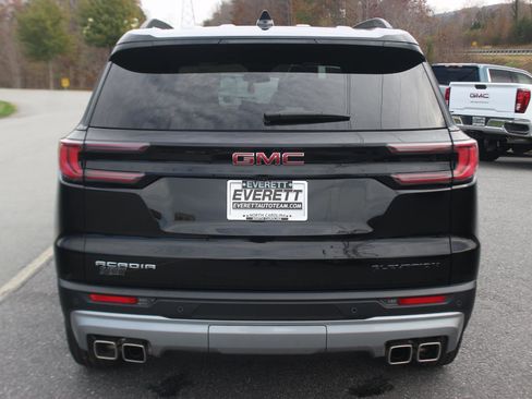 New 2025 GMC Acadia Elevation image 6