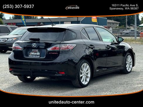 Used 2011 Lexus CT 200h image 4