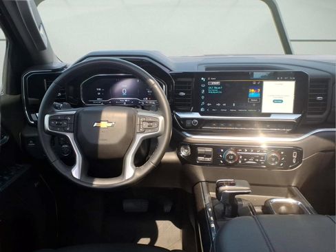 Certified 2024 Chevrolet Silverado 1500 LTZ w/ Technology Package AWD/4WD image 11