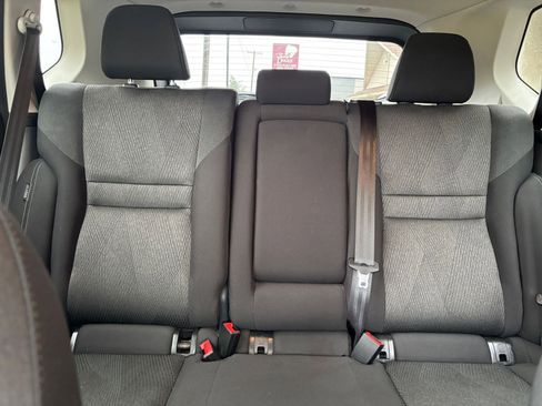 Used 2025 Nissan Rogue SV AWD/4WD image 39
