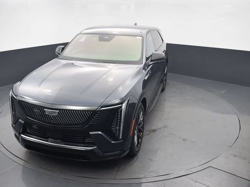 New 2026 Cadillac Escalade IQ Sport 2 w/ LPO, ONYX Package AWD/4WD image 40