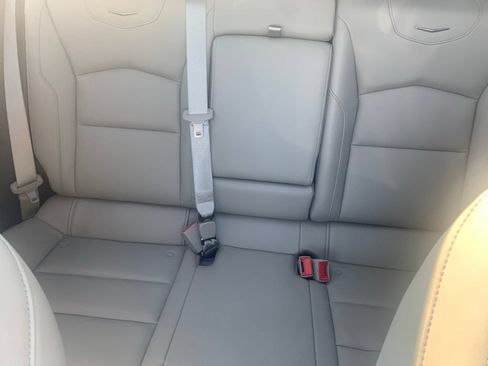 Used 2022 Cadillac XT4 Luxury w/ Driver Awareness Package AWD/4WD image 28