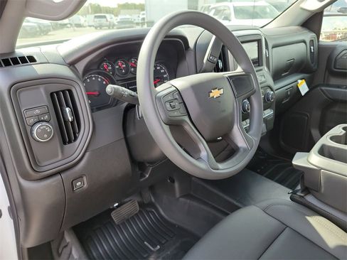 New 2026 Chevrolet Silverado 1500 W/T w/ Trailering Package image 10