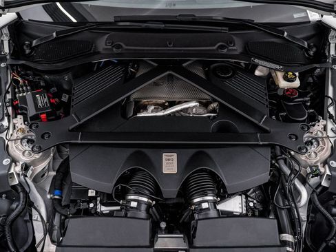 Used 2024 Aston Martin DB12 Coupe RWD image 34
