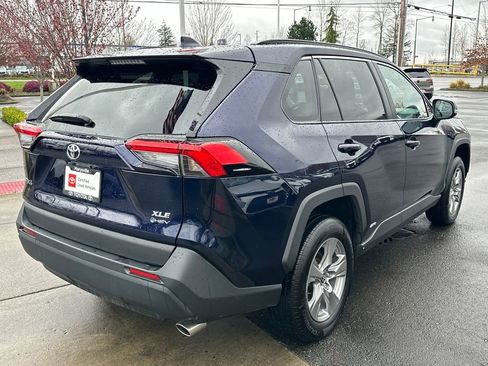 Certified 2025 Toyota RAV4 XLE image 5