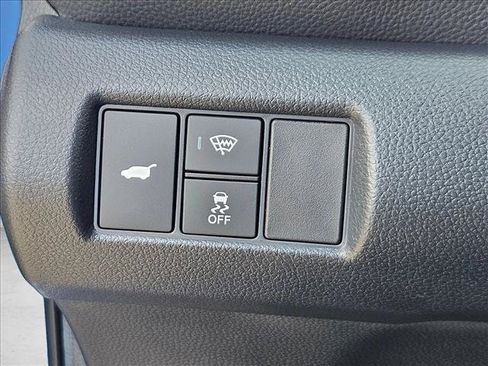 Used 2025 Honda Pilot TrailSport image 13