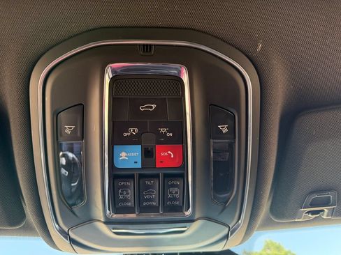 Used 2024 Jeep Grand Cherokee Limited 4xe AWD/4WD image 47