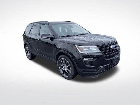 Used 2019 Ford Explorer Sport w/ Equipment Group 401A AWD/4WD image 2