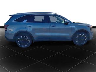 Used 2025 Kia Sorento EX video 2