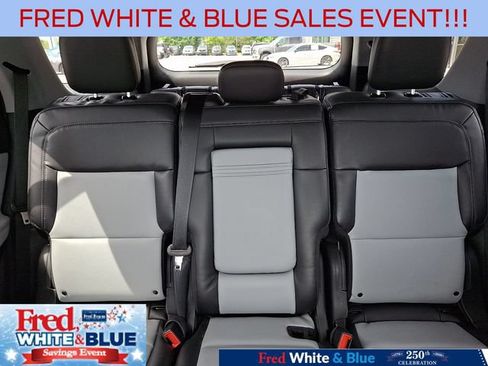 Certified 2022 Ford Explorer XLT w/ Equipment Group 202A AWD/4WD image 19