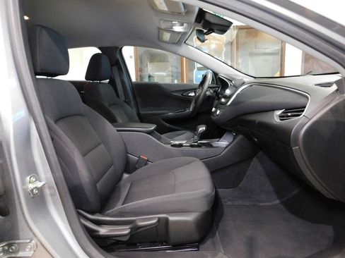 Used 2023 Chevrolet Malibu LT FWD image 75
