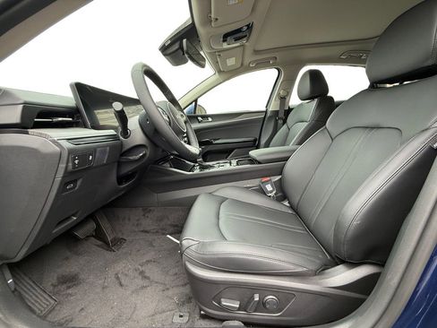 New 2026 Kia K5 EX image 9