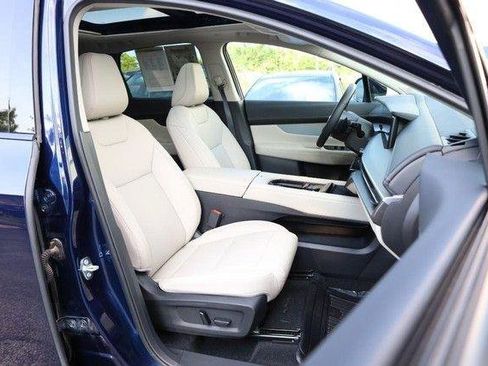Used 2025 Nissan Murano SL AWD/4WD image 29